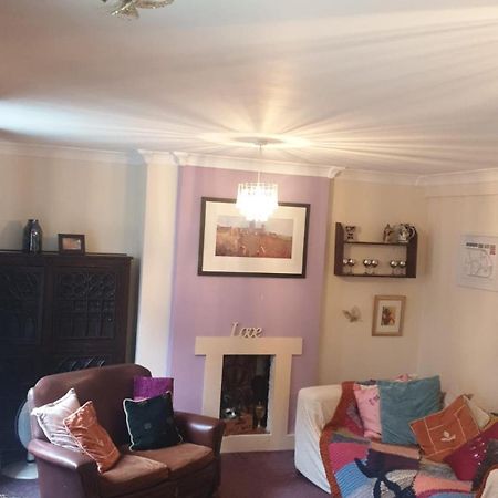 Great Rooms In An Uber Cool Flat! London Bridge ภายนอก รูปภาพ